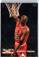 1993-94 Hoops #FTF10 Harold Miner / Michael Jordan Face to Face