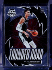 Victor Wembanyama Panini Mosaic - Thunder Road 8 NM