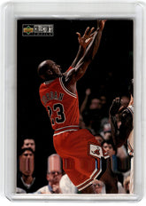 1997-98 Collector's Choice Michael Jordan Michael's Magic Card 392