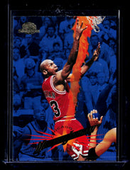 1995-96 SkyBox Premium Michael Jordan 15 Basketball Chicago Bulls