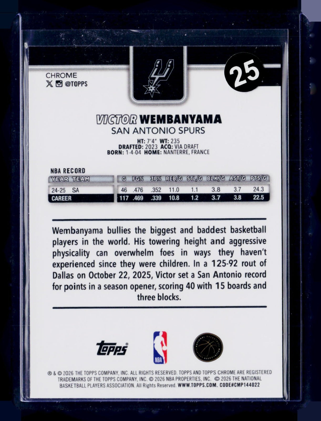 Victor Wembanyama Topps Chrome Update - RayWave Refractor 22 NM