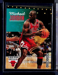 1992-93 SkyBox Michael Jordan 31 Basketball Chicago Bulls
