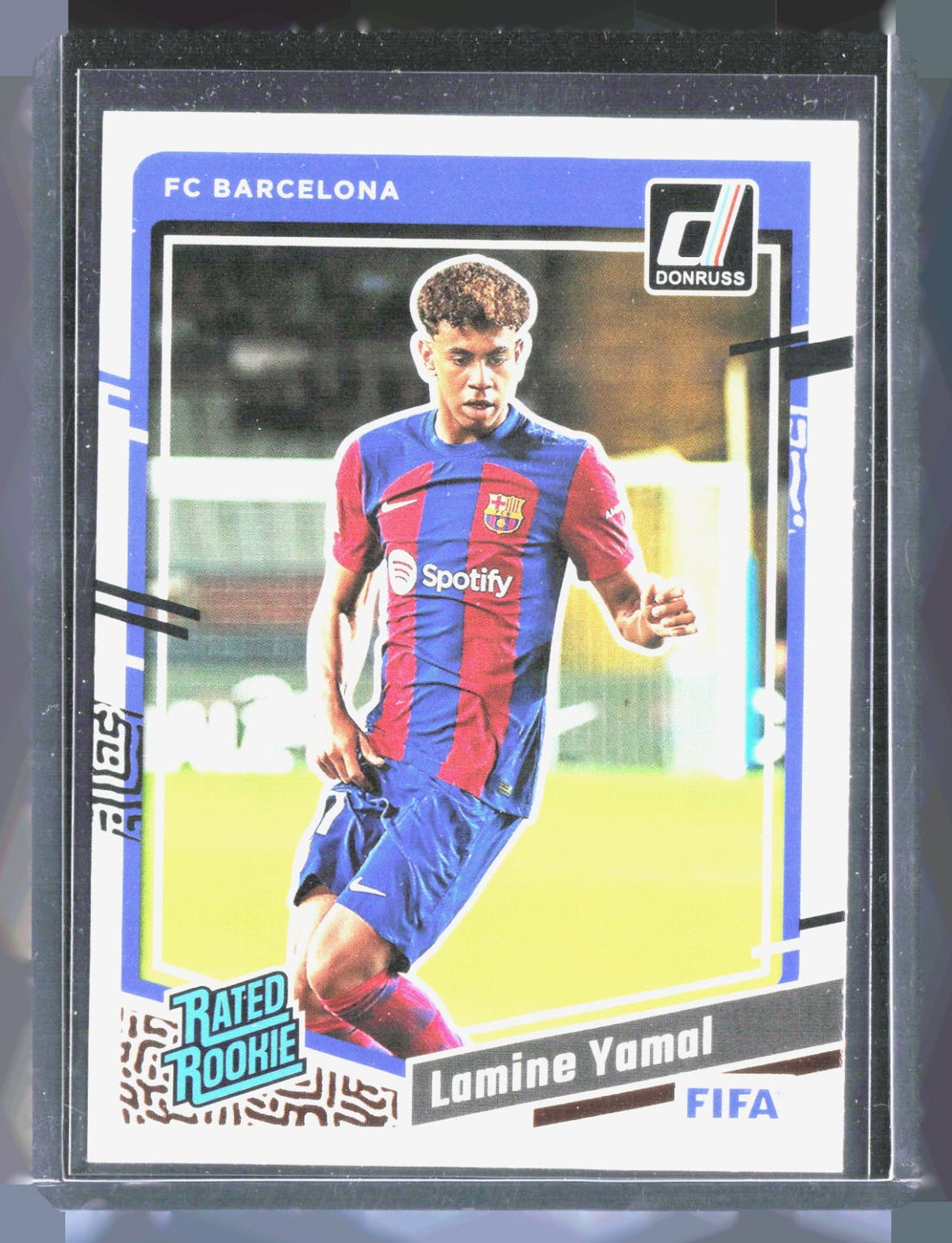 2023-24 Donruss Lamine Yamal 177 Soccer FC Barcelona