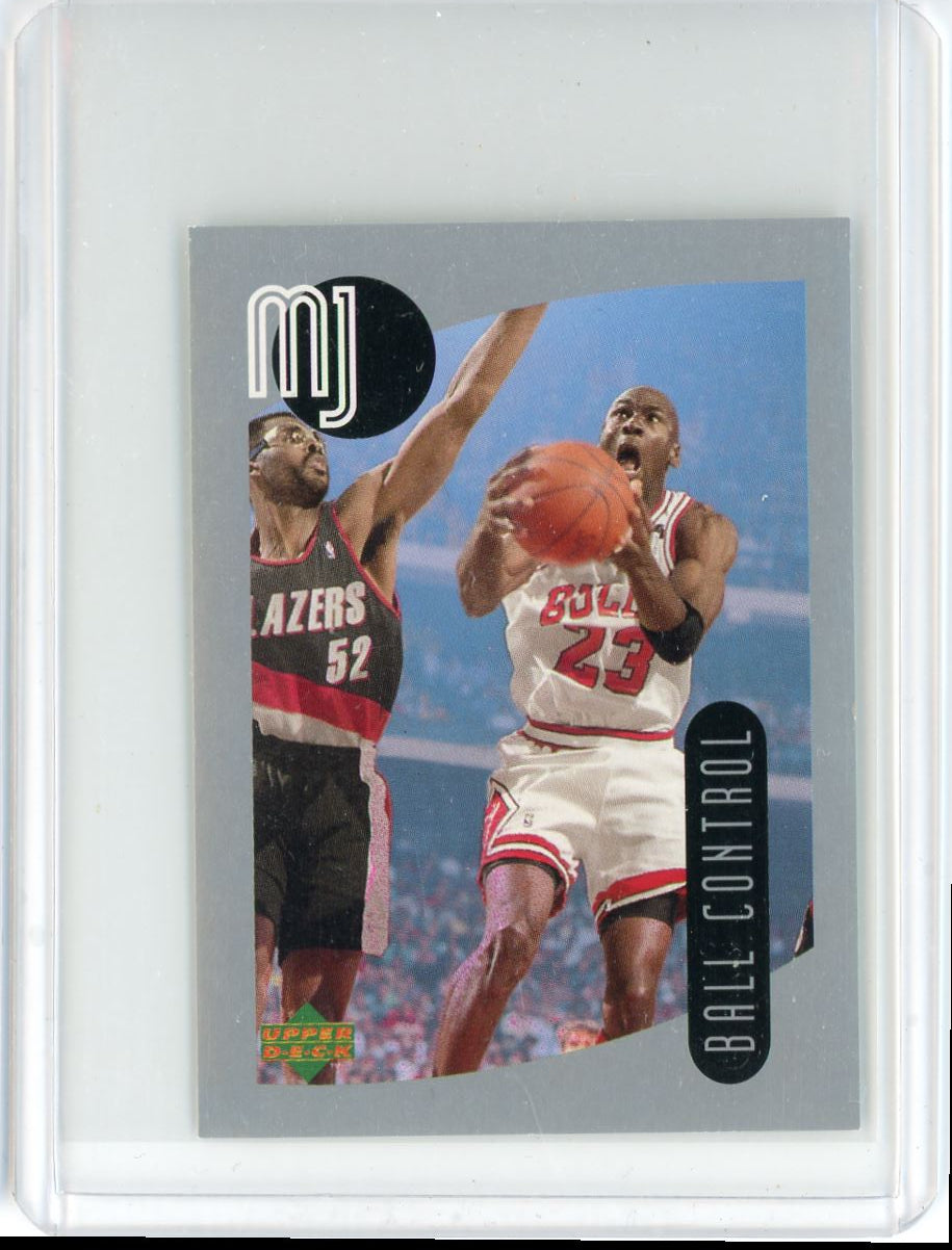 1998 Upper Deck Sticker Michael Jordan 83