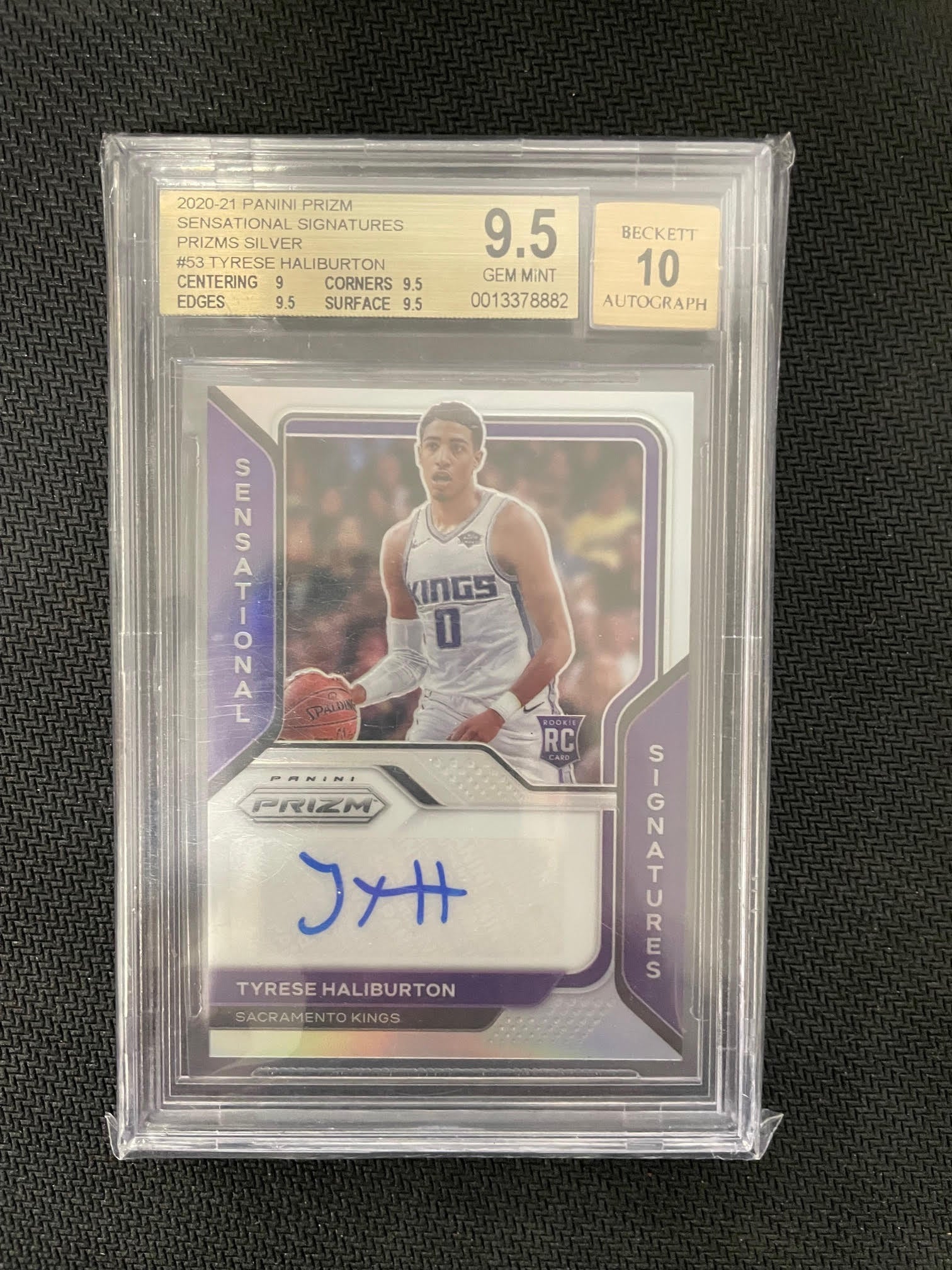 2020-21 Panini Prizm Sensational Signatures Prizms Silver #53 Tyrese Haliburton BGS 9.5