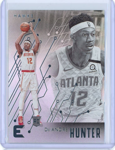 2019-2020 Panini Chronicles Basketball De'Andre Hunter Essentials RC Card #217