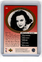 1995 Upper Deck Scottie Pippen/Jenna Von Oy Card 338