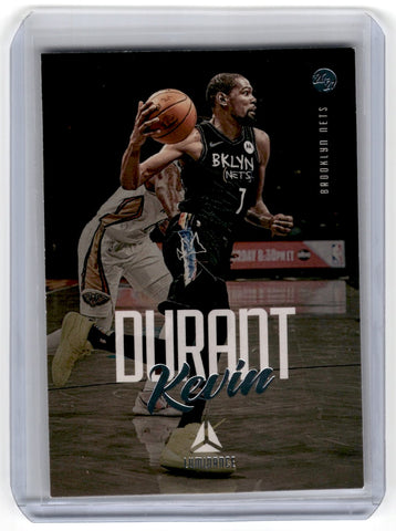 2020 Panini Chronicles Luminance Kevin Durant Card 150