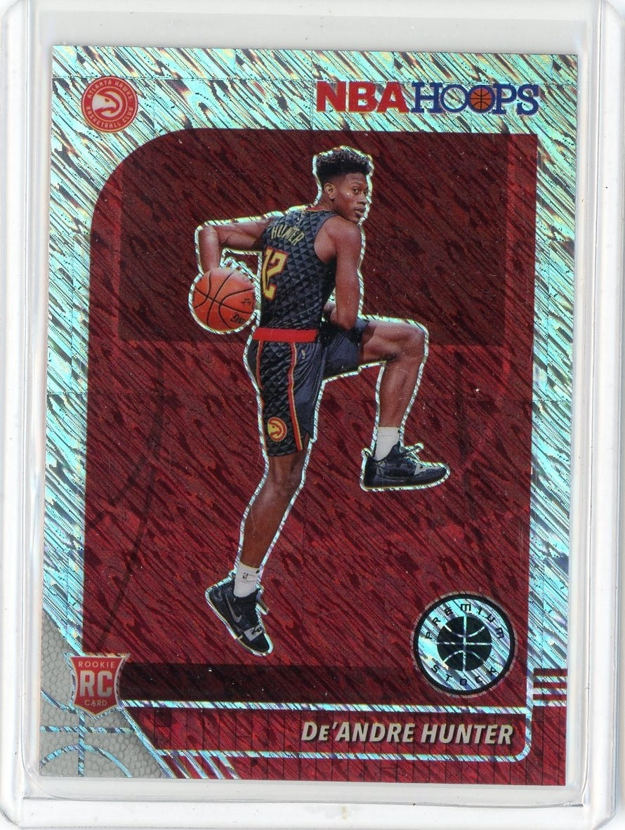 2019-2020 Panini NBA Hoops Premium Basketball De'Andre Hunter Shimmer Prizm RC Card #202
