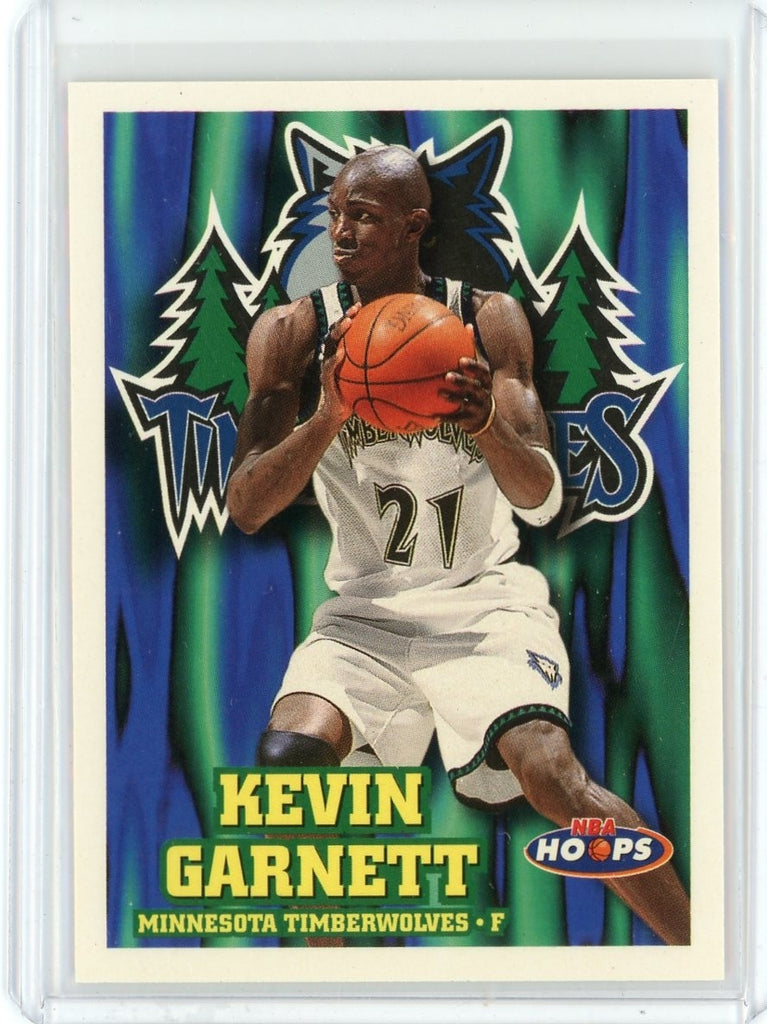 1997-98 NBA Hoops Basketball Kevin Garnett Card #92