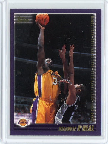 2000-01 Topps Basketball Shaquille O'Neal Card #10