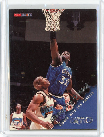 1995-96 NBA Hoops Basketball Shaquille O'Neal Card #7 of 12