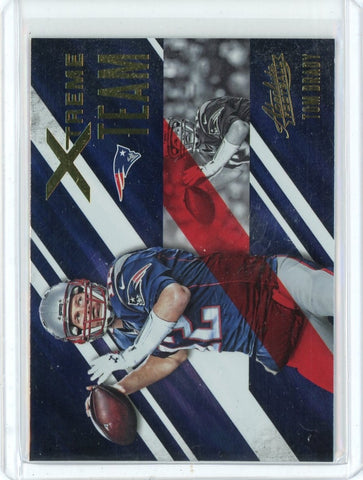 2016 Panini Absolute Football NFL Tom Brady Xtreme Team Card #1