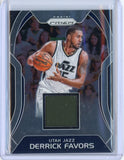 2017-18 Panini Prizm Basketball Derrick Favors Patch Card #SW-DV