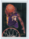 2001-02 Upper Deck Black Diamond Basketball Shaquille O'Neal Diamond Might Card #DM1